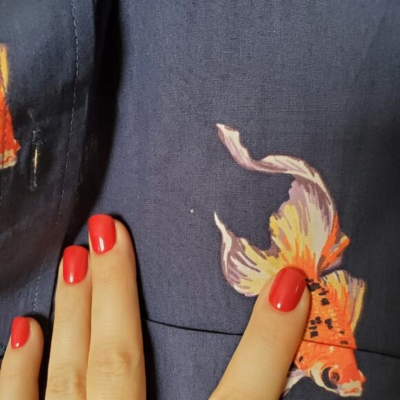 Kennington | Gold Fish Print Button Up Shirt - Picture 7 of 8